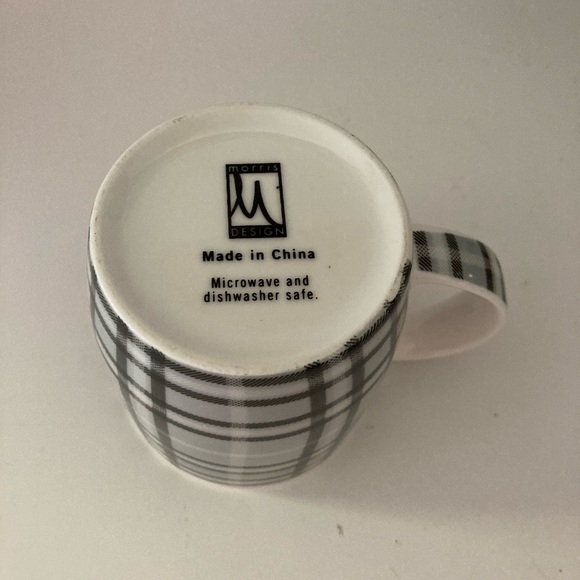 Morris Design Checkered Mug - Picture 6 of 7